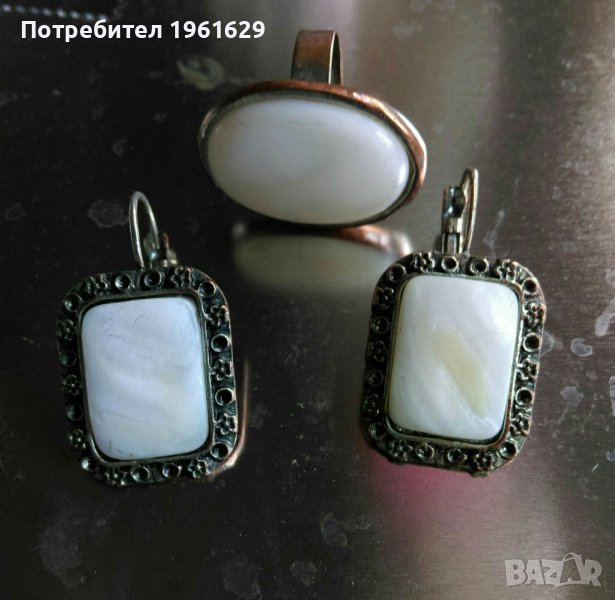 Обеци и пръстен с бял камък , снимка 1