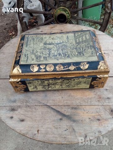 Метална кутия за меденки-колекционерска, снимка 1 - Други ценни предмети - 41424477