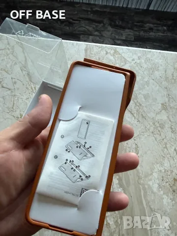Оригинален Leather Case за Samsung Z Fold 3, снимка 4 - Калъфи, кейсове - 56275040