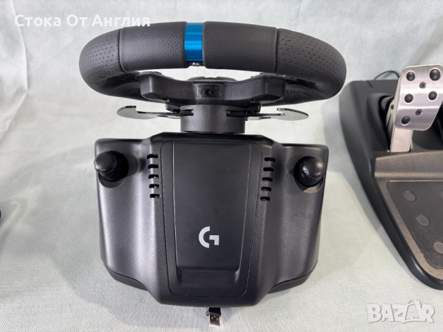 Волан с педали Logitech - G923/ PS4/PS5, снимка 4 - Друга електроника - 52083573
