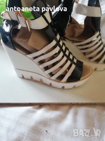 Сандали платформа черно-бяло, снимка 1