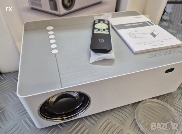 Bomaker Parrot 1 1080P LED проектор  300 ANSI Lumens 9000:1 Contrast Ratio, снимка 3 - Плейъри, домашно кино, прожектори - 50198420