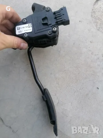 Педал за газта Опел Вектра 2.0DTI , снимка 8 - Части - 50154934