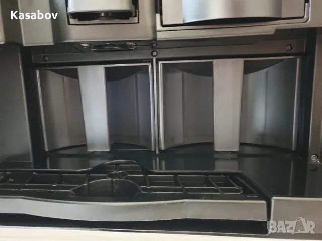 Miele Nespresso Кафемашина за вграждане Кафеавтомат Миеле, снимка 15 - Кафемашини - 50418691