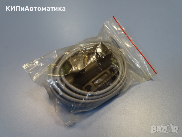Капацивен датчик Baumer Electric CFRK 34D24.32 proximity switch, снимка 2 - Резервни части за машини - 44602883