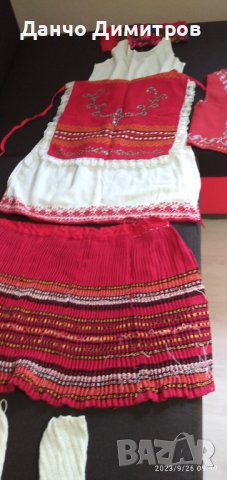 Намалена цена:Автентична българска народна носия , снимка 3 - Антикварни и старинни предмети - 42335958