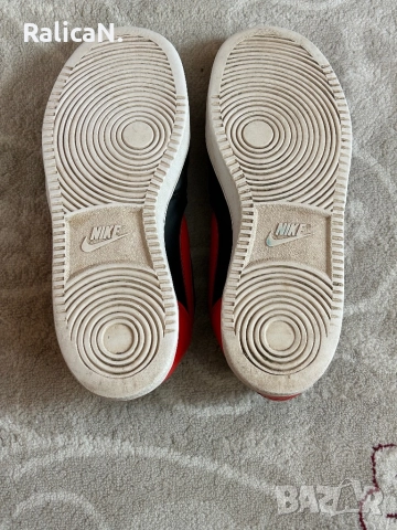 Nike court borough low 2 червено с черно, снимка 6 - Ежедневни обувки - 45333201