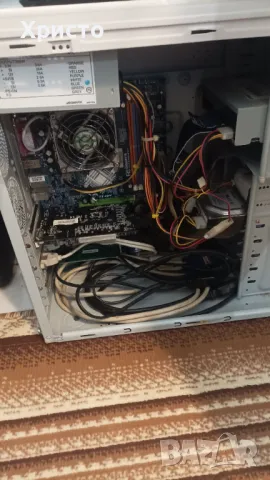 Настолен компютър и монитор Acer G225HQV, снимка 3 - За дома - 50007458