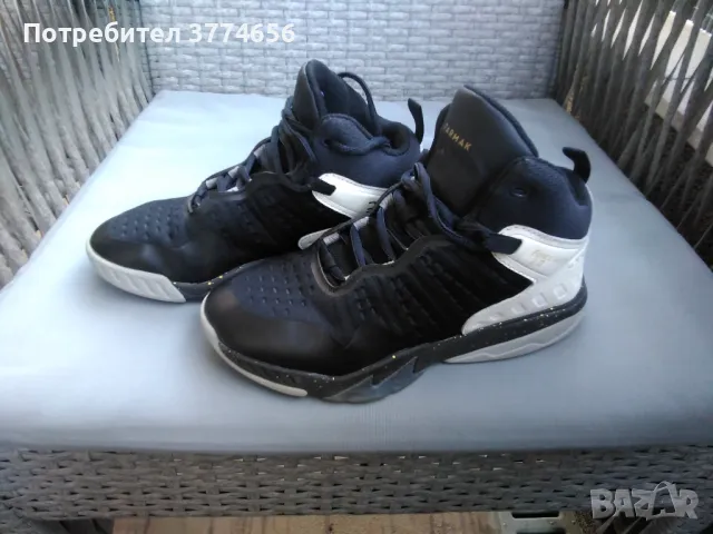 Маратонки Баскетбол , снимка 3 - Детски маратонки - 47679063