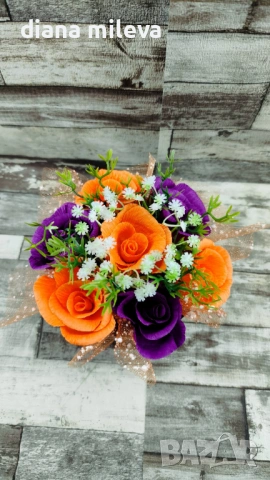 Кашпа с рози от креп хартия!!, снимка 4 - Декорация за дома - 53289232