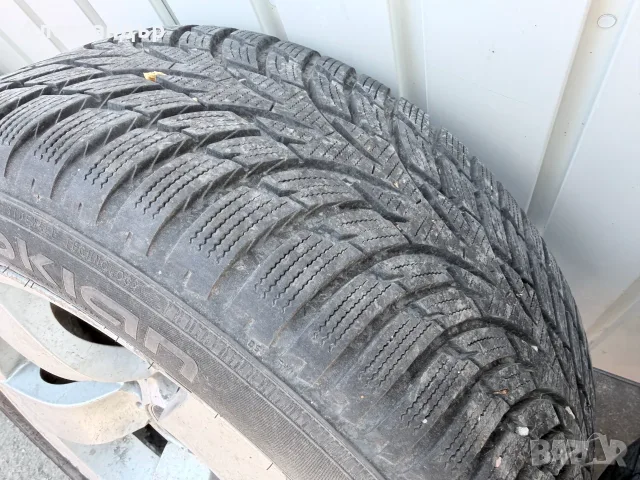 Оригинални BMW Style 122 17" със зимни гуми Nokian – E60/E61 xDrive, снимка 7 - Гуми и джанти - 55706698