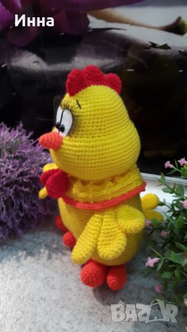Великденски подаръци. Пиле в розово. Плетена играчка. Ръчно изработена., снимка 7 - Плюшени играчки - 39875402