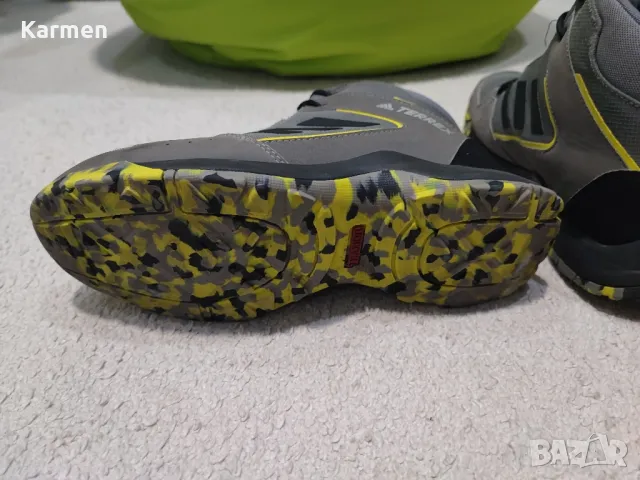 Адидас Терекс 38 1/2, снимка 4 - Детски боти и ботуши - 48575675