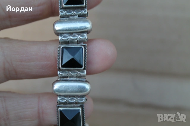 Сребърна гривна, снимка 2 - Гривни - 53636936