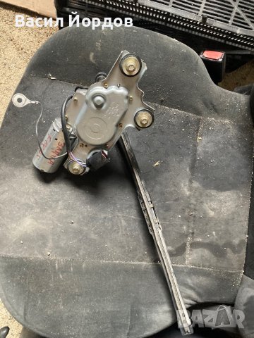 Моторче Задна Чистачка за Форд Фокус 1 хечбек, снимка 3 - Части - 41728169