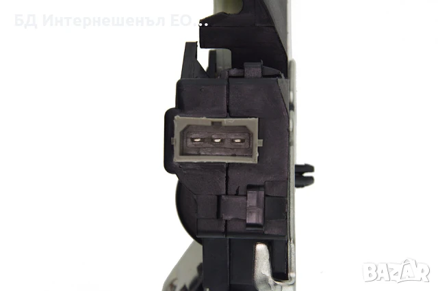 4E0827505C  Брава за багажник VW Passat B6 Sedan Jetta, Audi A4 B6 B7 B8 Седан, снимка 4 - Части - 50998891