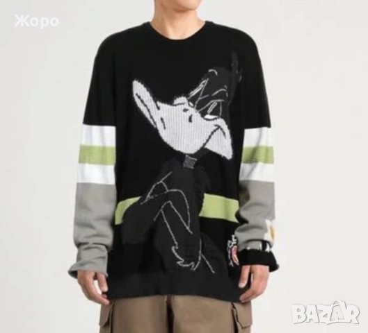 РЯДЪК Iceberg Looney Tunes Daffy Duck Пуловер – Размер M – Нов с Етикети, снимка 2 - Пуловери - 53601939