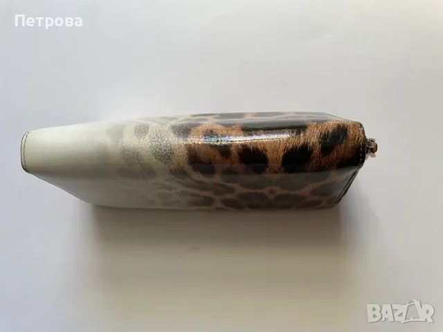 Кожен портфейл Christian Louboutin Оригинал, снимка 4 - Портфейли, портмонета - 56102802