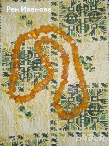 Продавам руско колие от кехлибар 