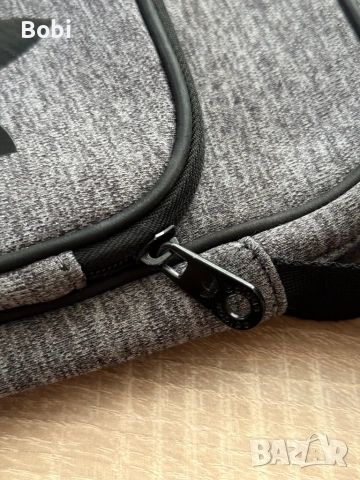 Adidas Originals чанта през рамо, снимка 9 - Чанти - 53679853