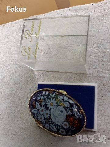 Малка порцеланова кутийка Limoges, снимка 2 - Антикварни и старинни предмети - 40865612