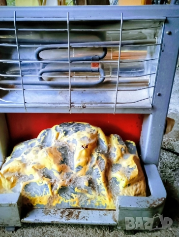 Електрическа камина с имитация на жив огън , снимка 4 - Отоплителни печки - 51444475