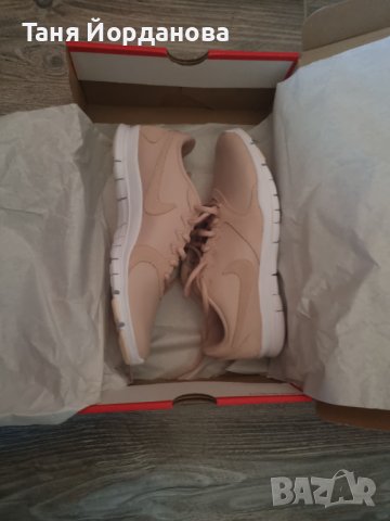 Нови маратонки NIKE, снимка 4 - Маратонки - 40123372