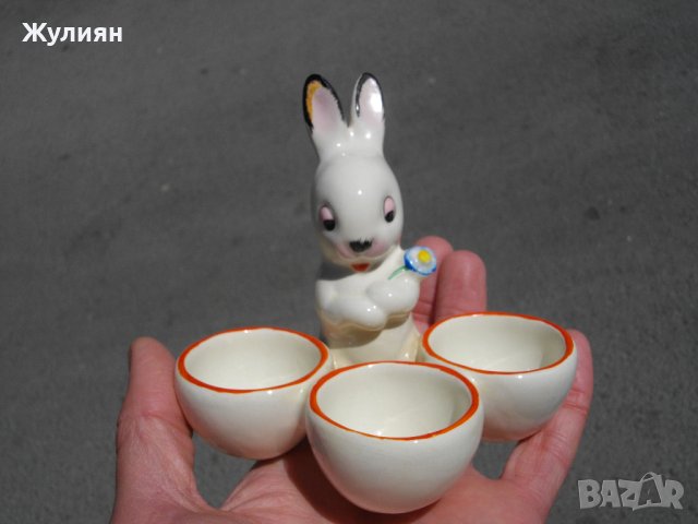 СТАР ПОРЦЕЛАН GOEBEL ЗАЙЧЕ ПОСТАВКА ЗА ЯЙЦА