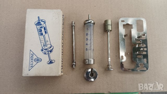 Стара стъклена спринцовка INJECTA 5 CC,Германия. , снимка 4 - Колекции - 42194690