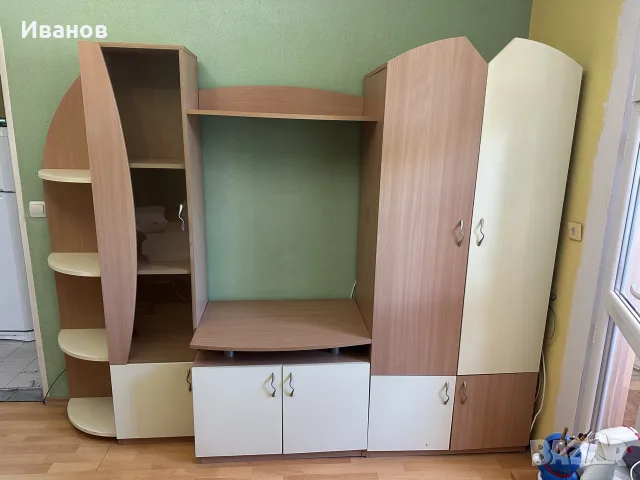 Секция за всекидневна / хол/ детска стая във отлично състояние без забележки