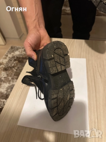 Момичешки боти 31ви номер, снимка 7 - Детски боти и ботуши - 52950348