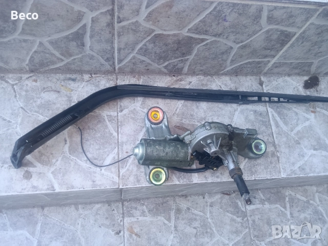 задна чистачка комплект , снимка 2 - Части - 52901459