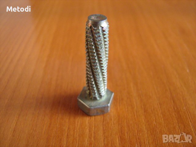 Винт резбонарязващ ф6х25мм шестостенна глава 200бр., снимка 1