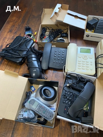 Лот от стари телефони и приемници -50Лв., снимка 2 - Колекции - 52213351