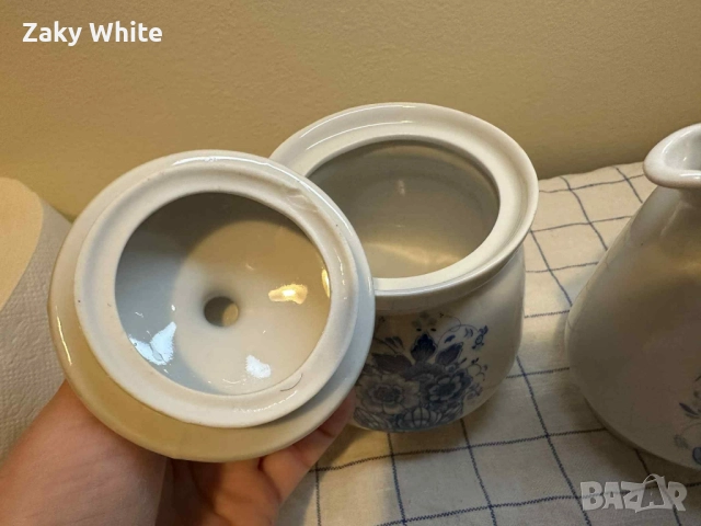 Порцеланов сервиз Китка, снимка 6 - Сервизи - 52958441