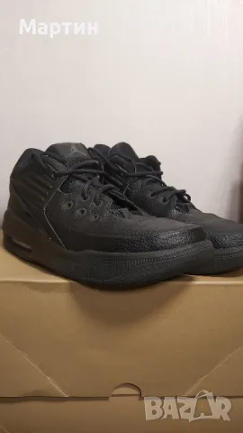 Nike Air Jordan Max Aura 5 - Номер 40, снимка 2 - Маратонки - 48780538