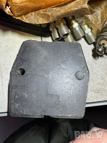 ТАМПОН ДВИГАТЕЛ МОСКВИЧ 2141-1001020 НОВ ОРИГИНАЛЕН