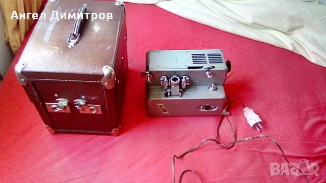 Кинокамера СССР 8 П 1 с куфарче и ленти