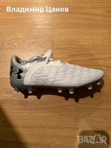 Футболни обувки Under Armour номер:43