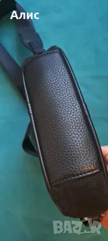 Оригинална чантичка Armani , снимка 4 - Чанти - 55742918