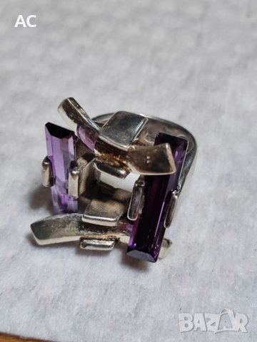 Сребърен пръстен с аметист 