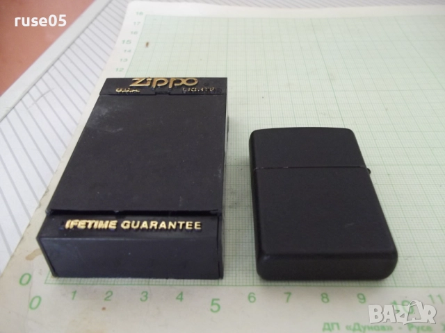 Запалка "ZIPPO" бензинова черна с камъче работеща, снимка 2 - Колекции - 51840129