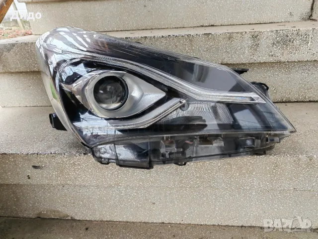 Фар  Toyota Yaris LED десен/Фар Тойота Ярис/Фар Yaris Оригинален, снимка 1 - Части - 48826661