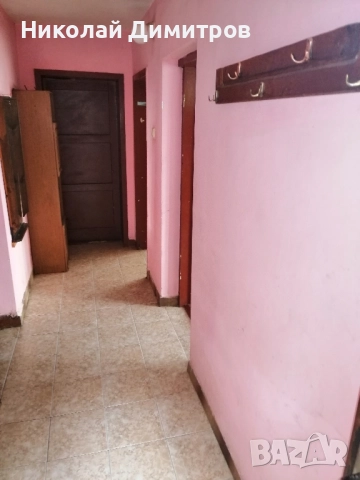 Самостоятелен, обзаведен етаж от къща. , снимка 2 - Етаж от къща - 51464247