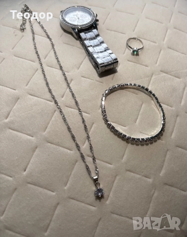 Дамски бижута, снимка 2 - Бижутерийни комплекти - 52496765