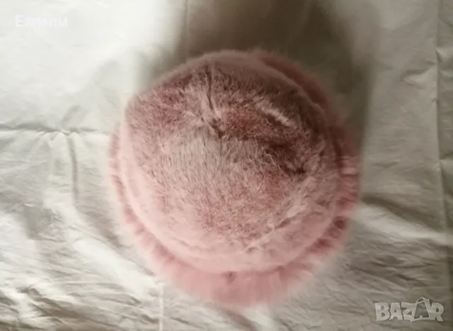 Дамска пухкава шапка в розов цвят, снимка 3 - Шапки - 48422792
