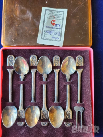десертен комплект от 6 лъжички + 1 виличка - от мелхиор, позлатени, от СССР, снимка 2 - Прибори за хранене, готвене и сервиране - 51078357