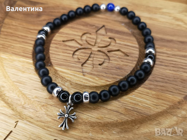 Мъжка/дамска сребърна гривна с оникс и лапис лазули и кръст