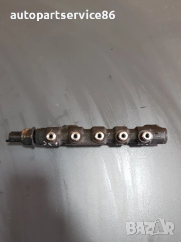 Горивна рейка сензор за Peugeot 307, 407 1.6 Hdi (2007)