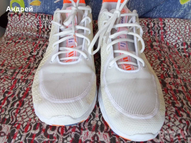 маратонки..44р.